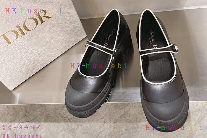 NEW 디올 신발 신상 DR 688010