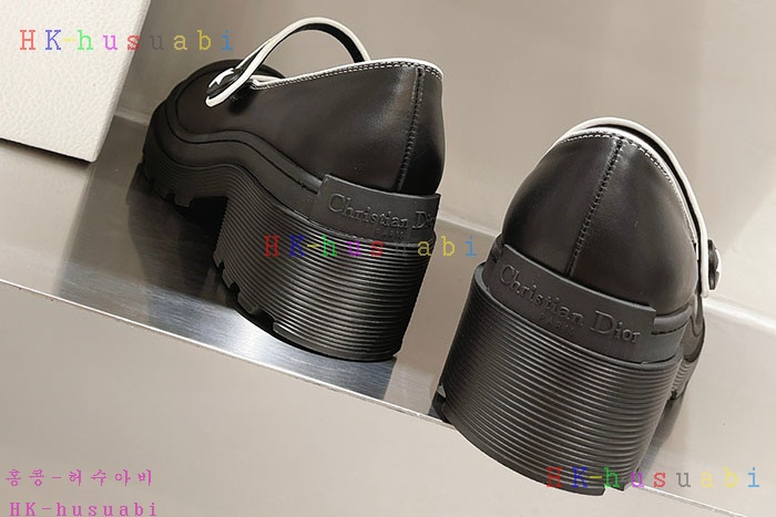 NEW 디올 신발 신상 DR 688010