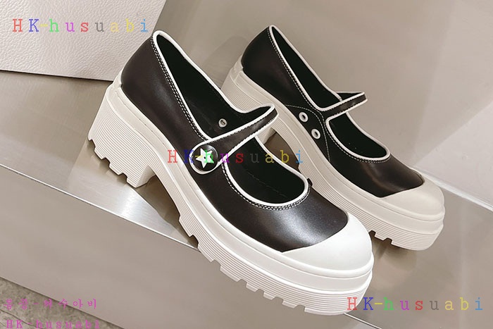 NEW 디올 신발 신상 DR 688011