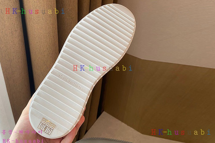 NEW 루이비통 스니커즈 신상 LV 4623322