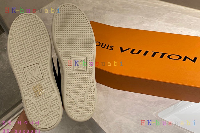 NEW 루이비통 스니커즈 신상 LV 4625501