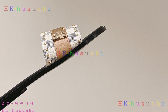 NEW 루이비통 샌들 신상 LV 475521