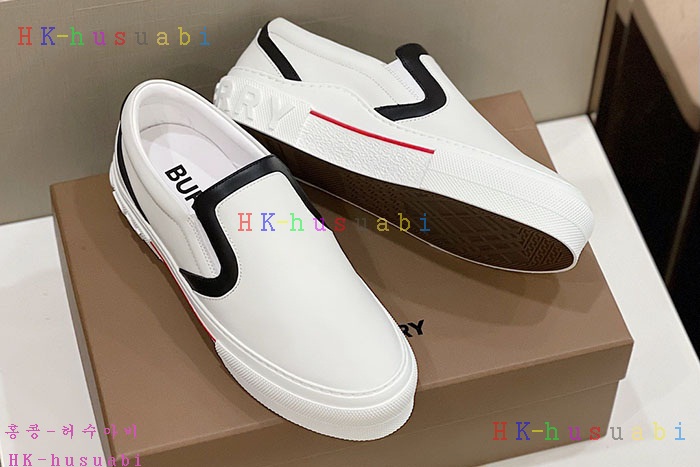NEW 버버리 스니커즈 신상 B 655216