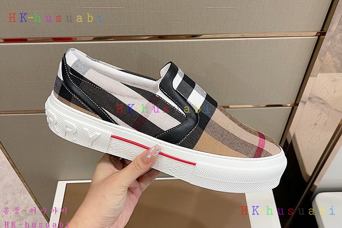 NEW 버버리 스니커즈 신상 B 655219
