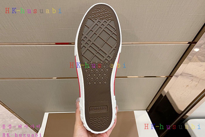 NEW 버버리 스니커즈 신상 B 655219