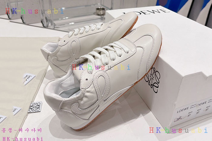 NEW 로에베 스니커즈 신상 L 555244