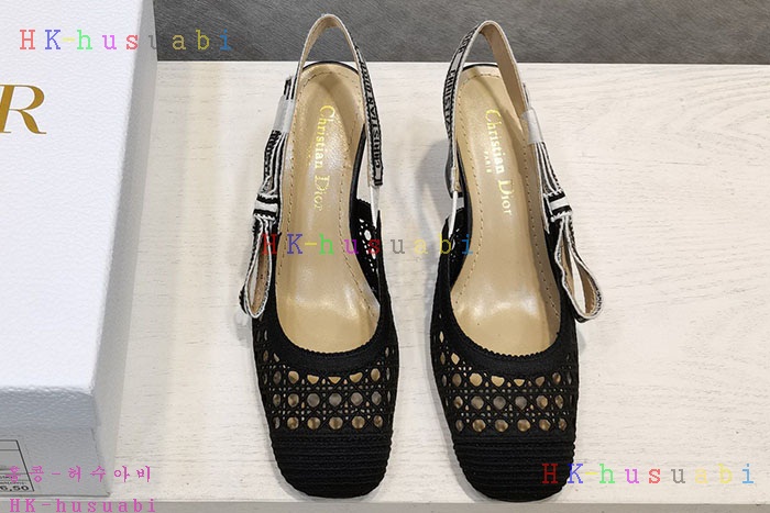NEW 디올 신발 신상 DR 2524019