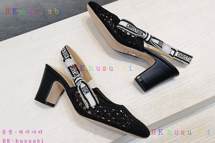 NEW 디올 신발 신상 DR 2524019