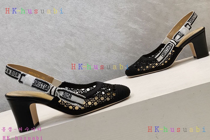 NEW 디올 신발 신상 DR 2524019