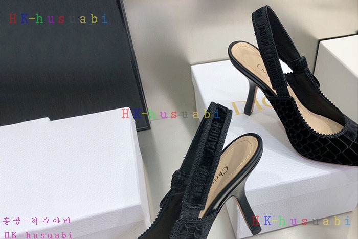 NEW 디올 신발 신상 DR 2524001