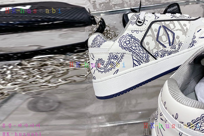 NEW 디올 스니커즈 신상 DR 824011