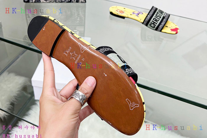 NEW 디올 샌들 신상 DR 830015