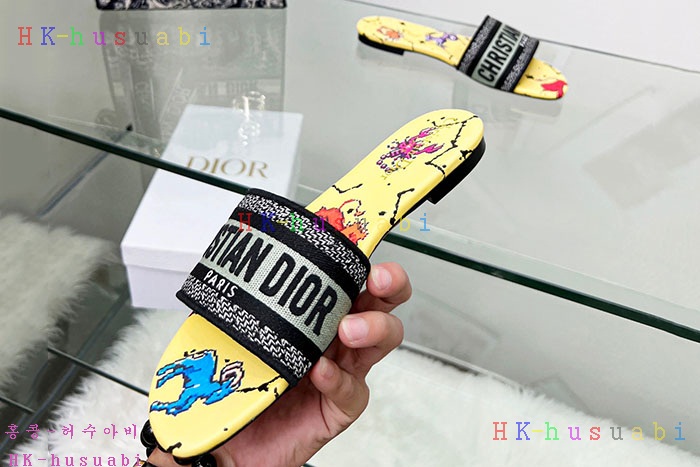 NEW 디올 샌들 신상 DR 830015