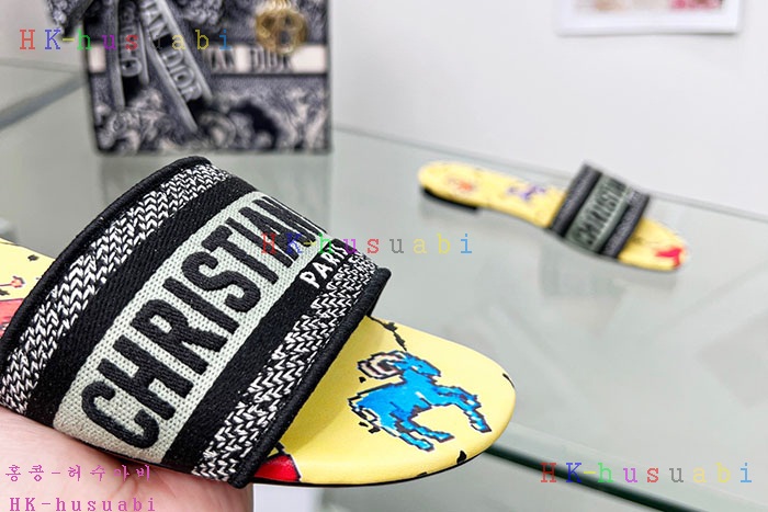 NEW 디올 샌들 신상 DR 830015