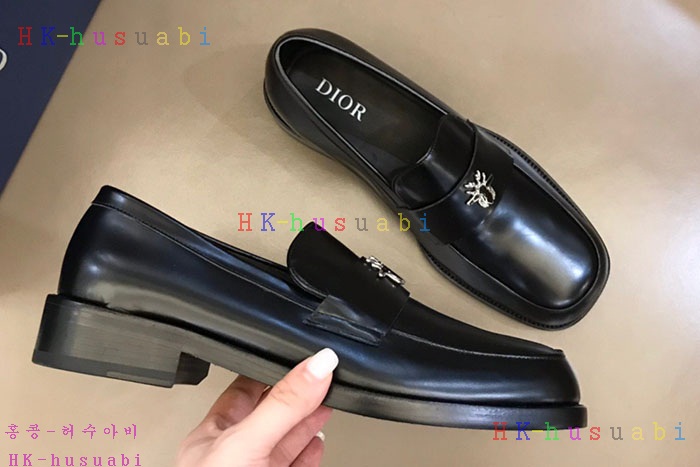 NEW 디올 신발 신상 DR 8258802