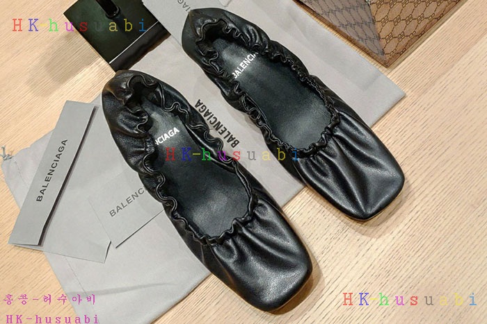 NEW 발렌시아가 신발 신상 B 924016
