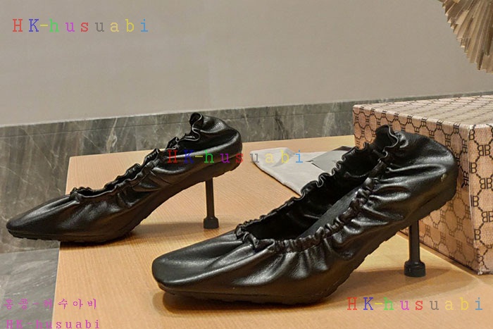 NEW 발렌시아가 신발 신상 B 924016