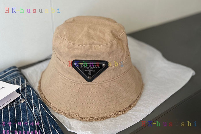 NEW 프라다 모자 신상 P 527770