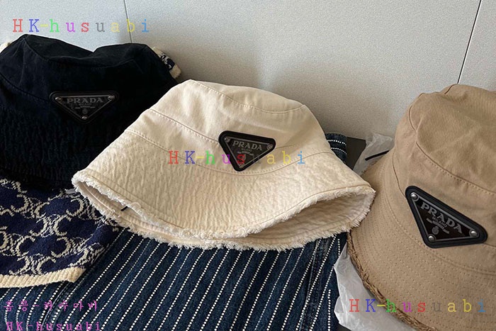 NEW 프라다 모자 신상 P 527770