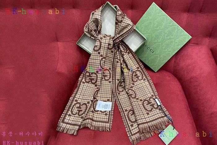 NEW 구찌 스카프 신상 GU 885226