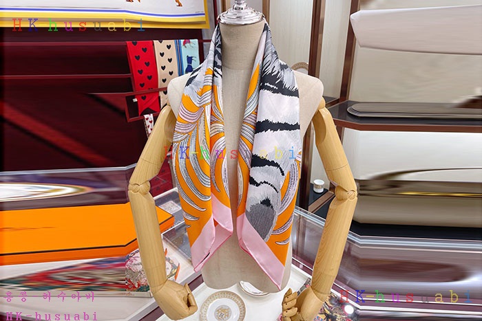 NEW 에르메스 스카프 신상 H 722409