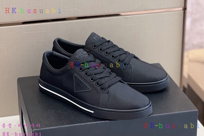 NEW 프라다 스니커즈 신상 P 8854111