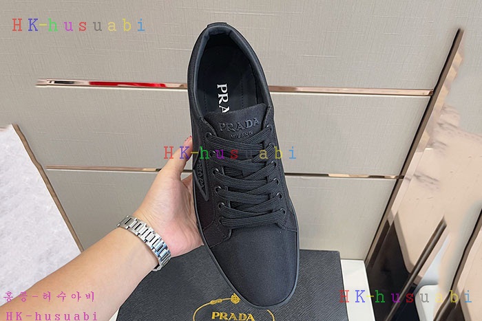 NEW 프라다 스니커즈 신상 P 8854111