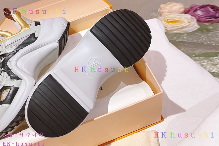 NEW 루이비통 신발 신상 LV 934002
