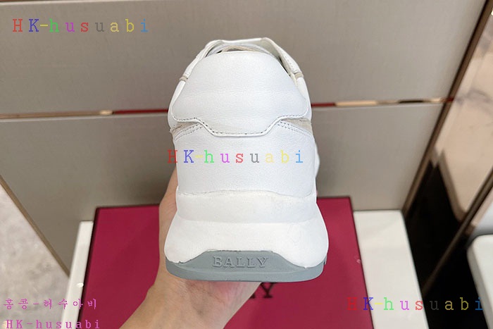 NEW 발리 스니커즈 신상 B 92400