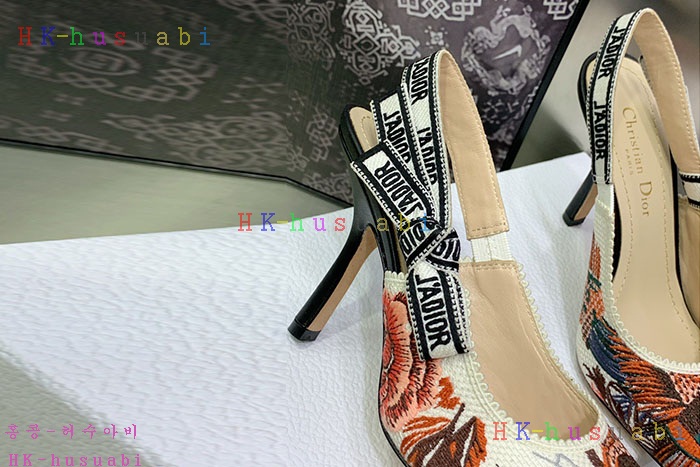 NEW 디올 신발 신상 DR 226503