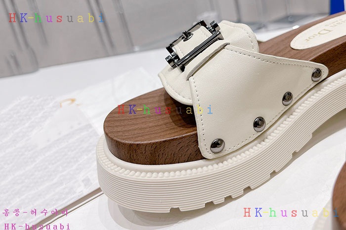 NEW 디올 샌들 신상 DR 66854