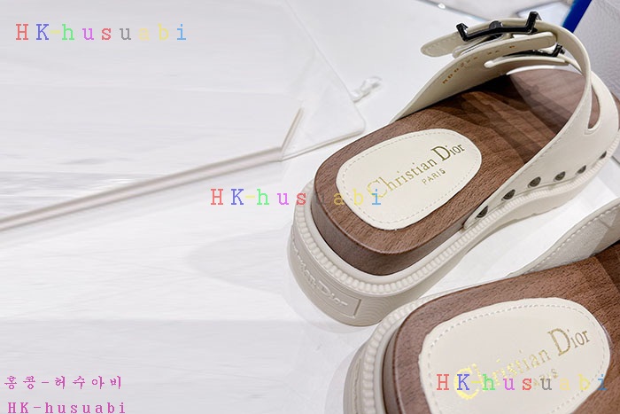 NEW 디올 샌들 신상 DR 66859