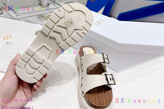 NEW 디올 샌들 신상 DR 66859