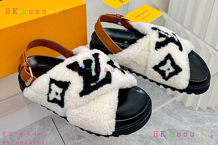 NEW 루이비통 신발 신상 LV 957818