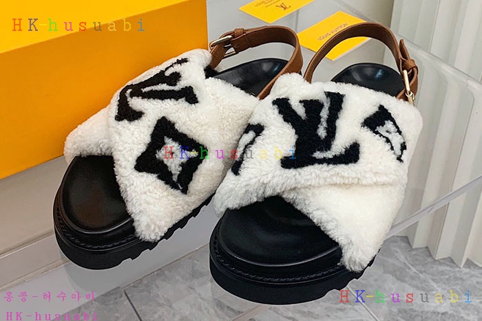 NEW 루이비통 신발 신상 LV 957818