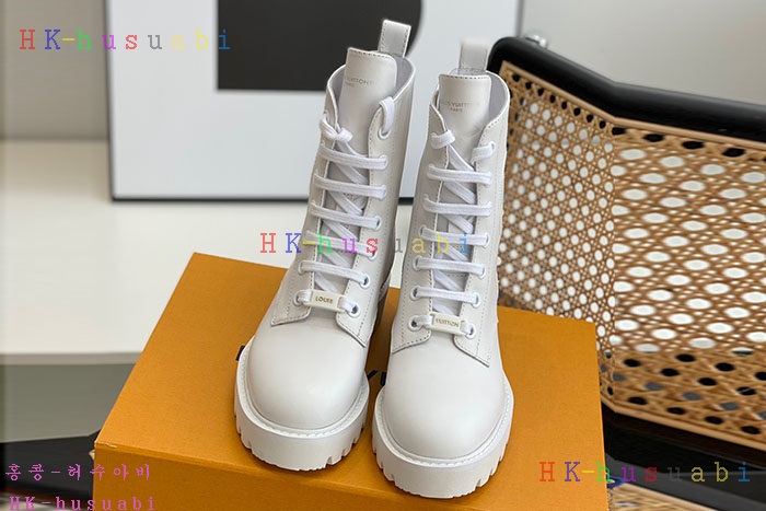 NEW 루이비통 신발 신상 LV 954503