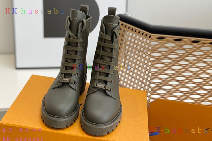 NEW 루이비통 신발 신상 LV 954504
