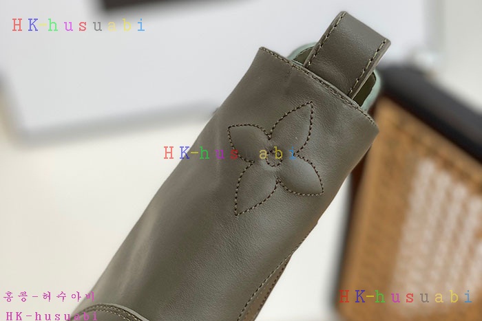 NEW 루이비통 신발 신상 LV 954504