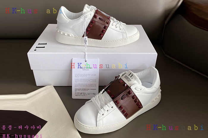 NEW 발렌티노 스니커즈 신상 V 978803