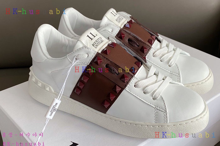 NEW 발렌티노 스니커즈 신상 V 978803
