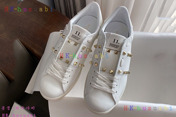 NEW 발렌티노 스니커즈 신상 V 978810