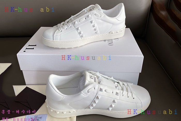 NEW 발렌티노 스니커즈 신상 V 978800