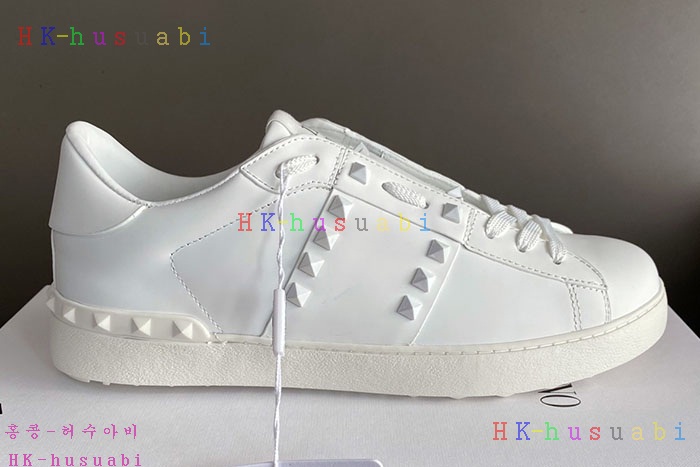 NEW 발렌티노 스니커즈 신상 V 978800