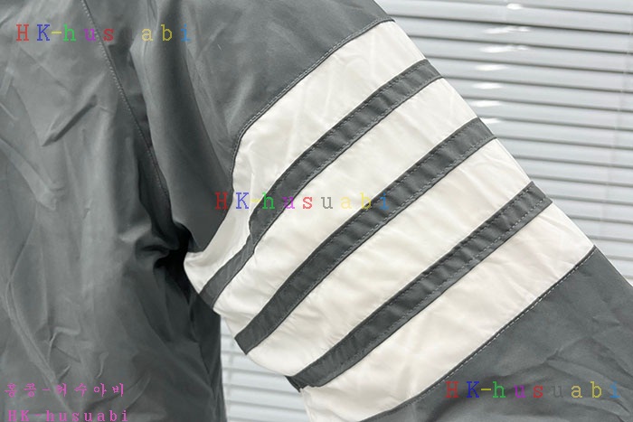 NEW 톰브라운 패딩 신상 TB 995252