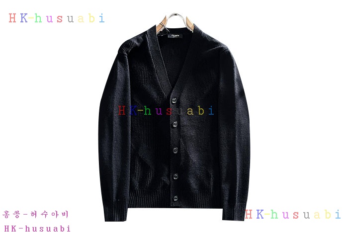 NEW 펜디 가디건 신상 FD 952221