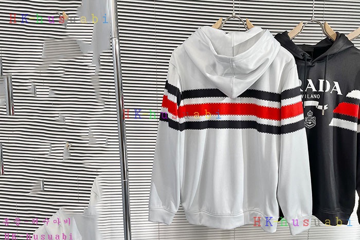 NEW 프라다 후드티 신상 P 9952115