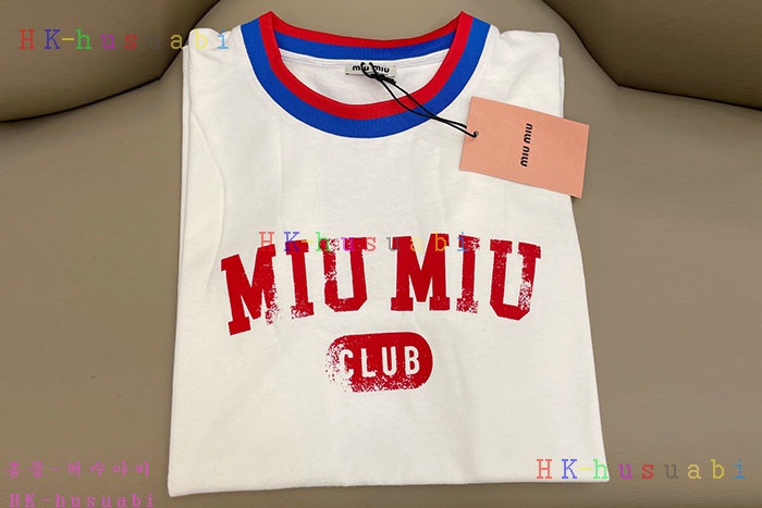 NEW 미우미우 반팔티 MU 635227