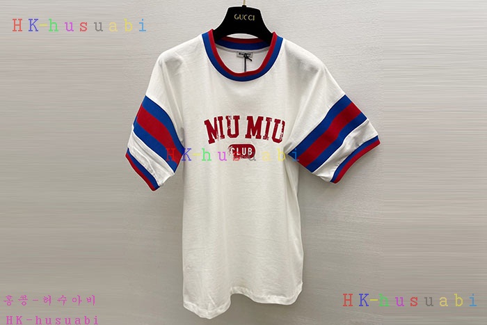 NEW 미우미우 반팔티 MU 635227