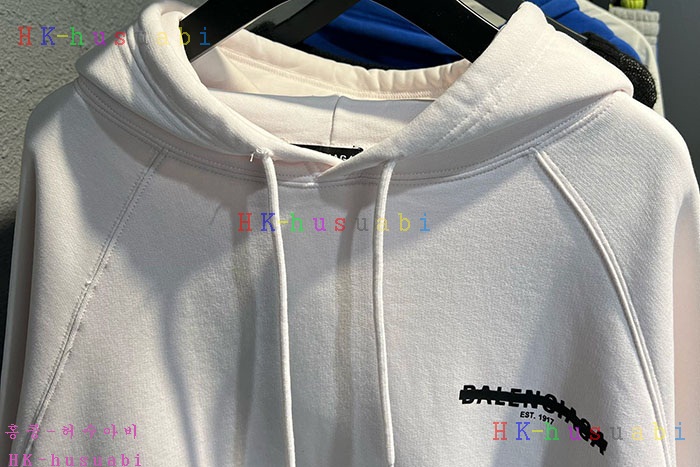 NEW 발렌시아가 후드티 신상 B 9528013