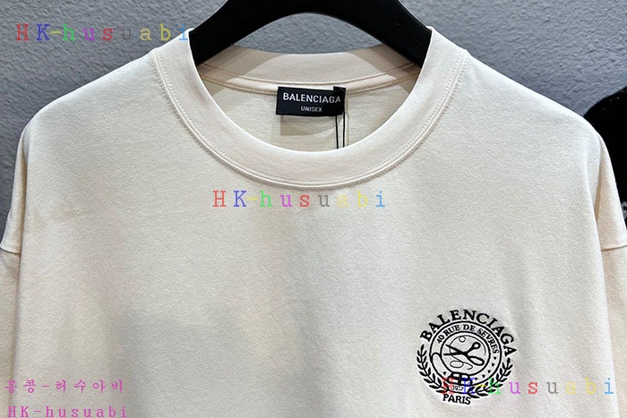 NEW 발렌시아가 반팔티 신상 B 95280285